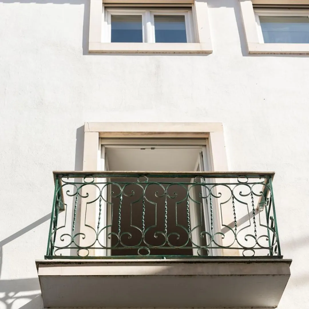 2-Bed Apt With A Charming Terrace At Intendente Lisboa Portugal